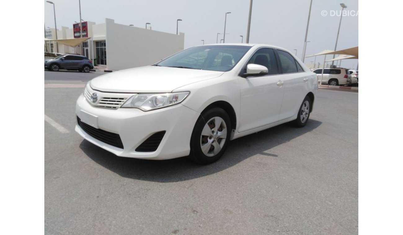 Toyota Camry Toyota camrey 2014 gcc very good car