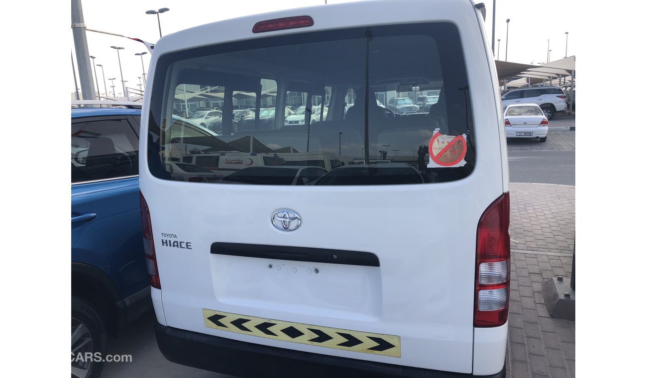 تويوتا هاياس Toyota Hiace Bus 13 str,model:2016. Excellent condition