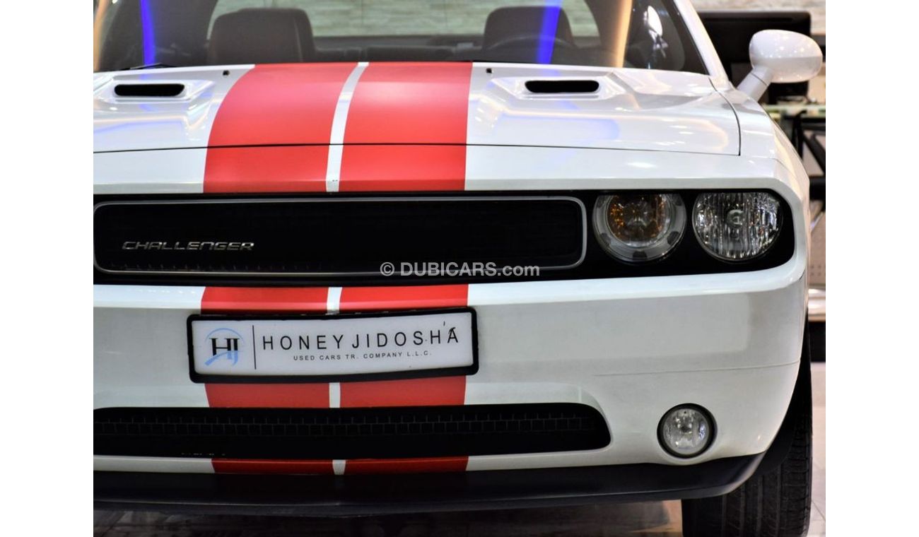 Dodge Challenger FULL SERVICE HISTORY! Dodge Challenger 2013 Model!! in White Color! GCC Specs