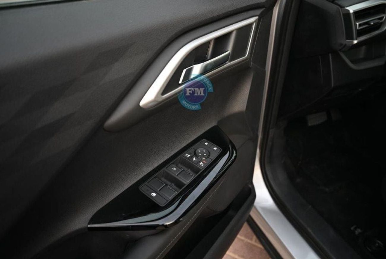 ميتسوبيشي Xforce HL 1.5L Petrol 5 Seater Automatic