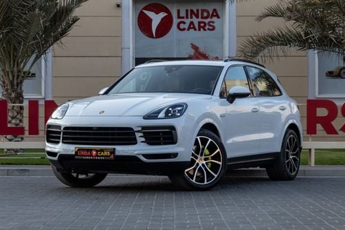 Porsche Cayenne E-Hybrid 3.0L (355 HP)