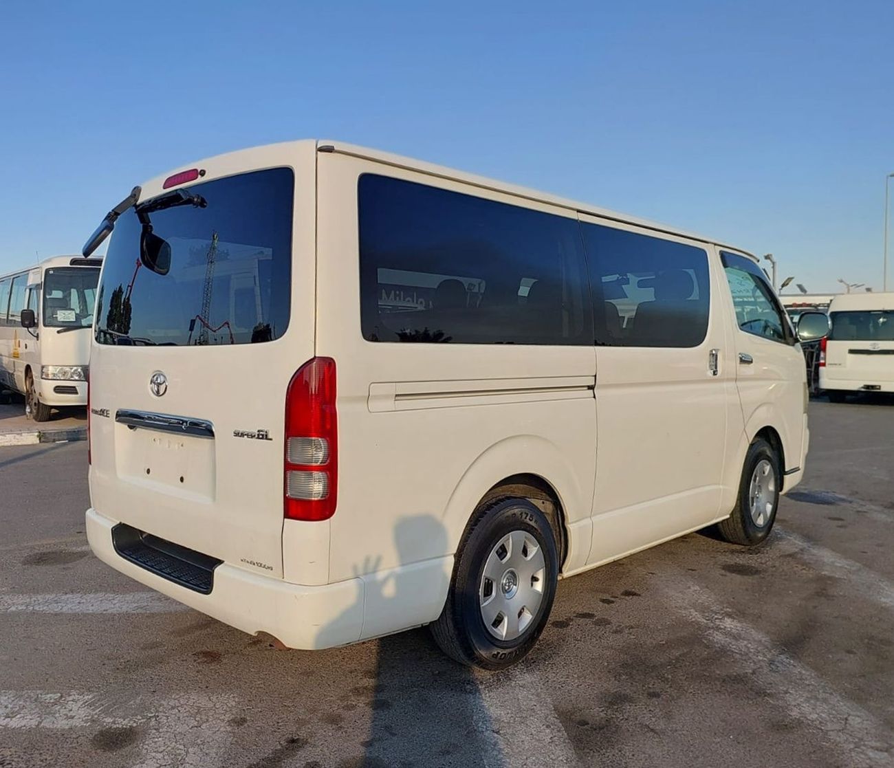 Toyota Hiace (RAMADAN OFFER) TOYOTA HIACE VAN RHD 2009 MODEL 2.0 L PETROL AUTOMATIC(PM10101)