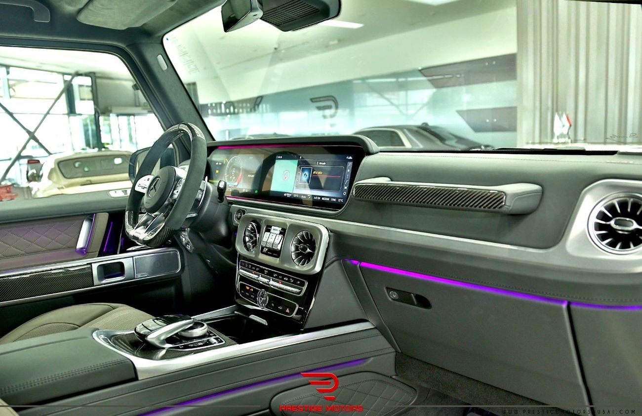 Mercedes-Benz C 63 AMG Mercedes-Benz C 63 AMG China Blue