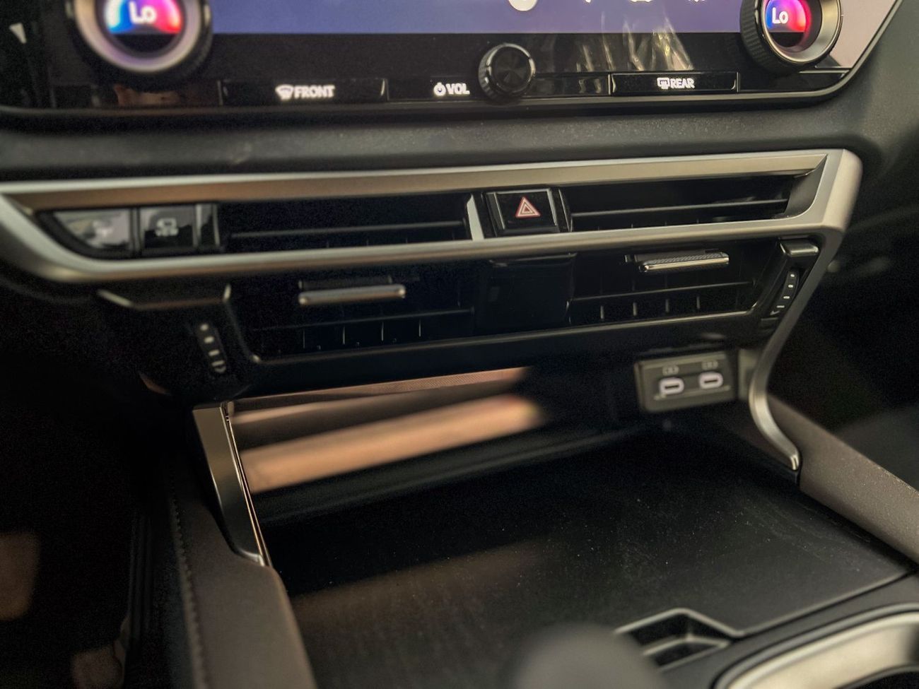 Lexus RX350 EXPORT ONLY - RX350 2.4L Signature V4