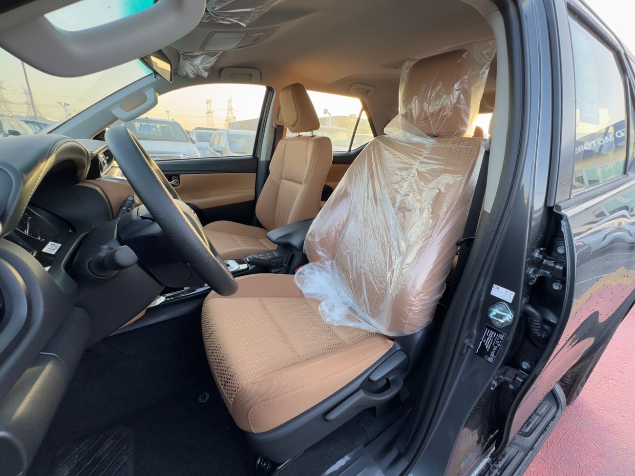 Toyota Fortuner 2025 4X4 GCC 2.4L Diesel A/T 7-Seats Brand New 0Km