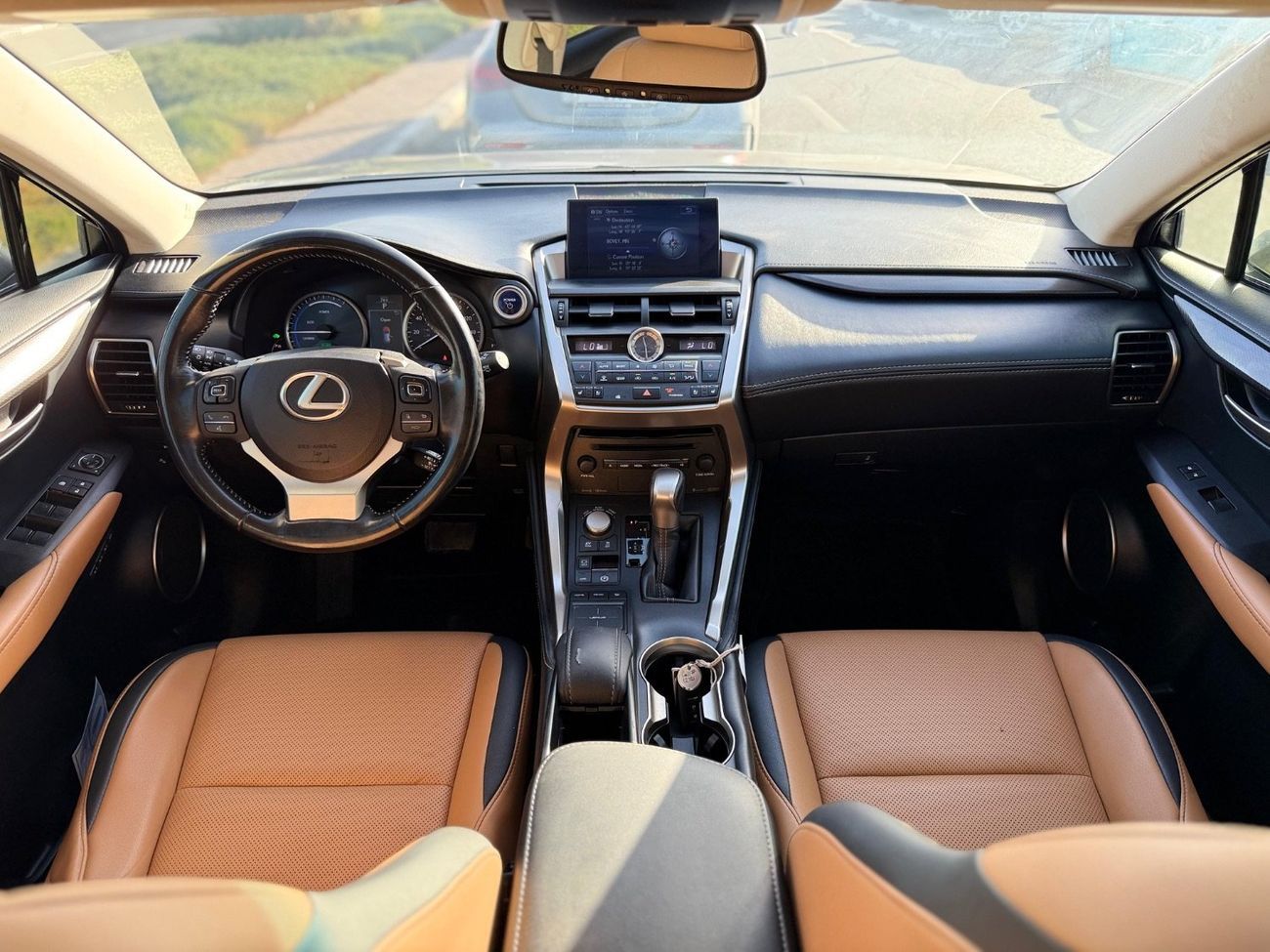 Lexus NX300 Hybrid NX300h Full Option