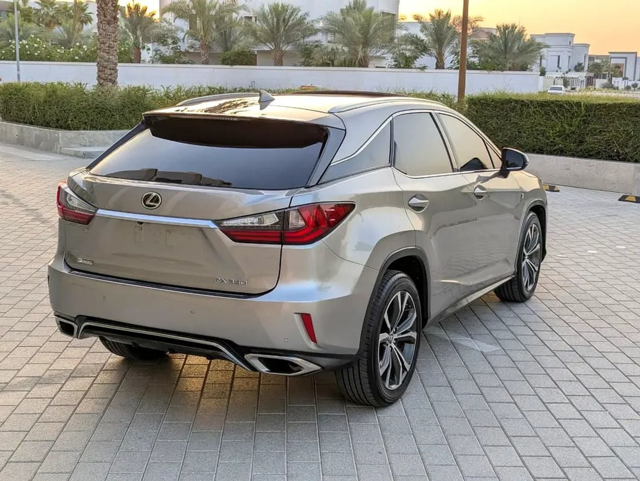 لكزس RX 350 RX 350 F Sport - American Specs - Excellent Condition