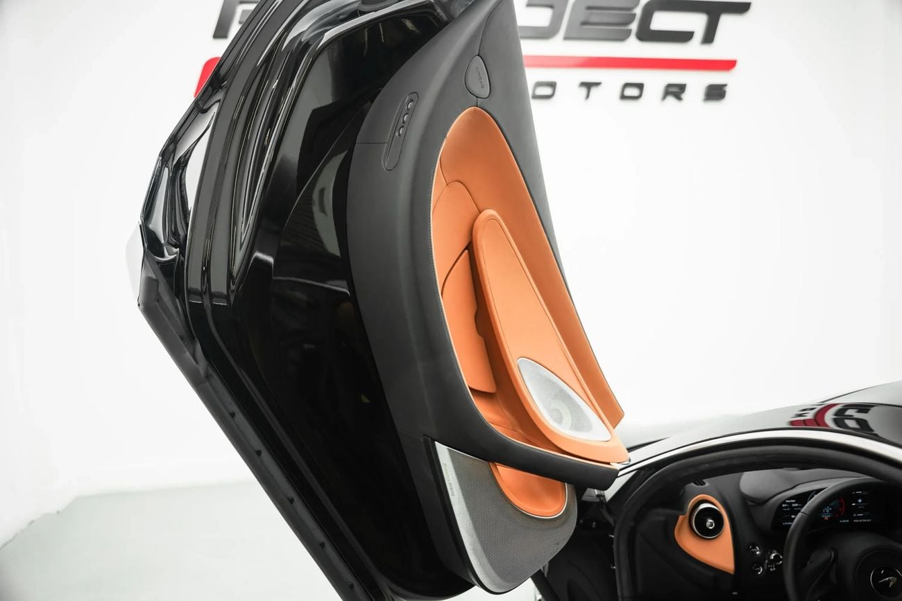 McLaren GT