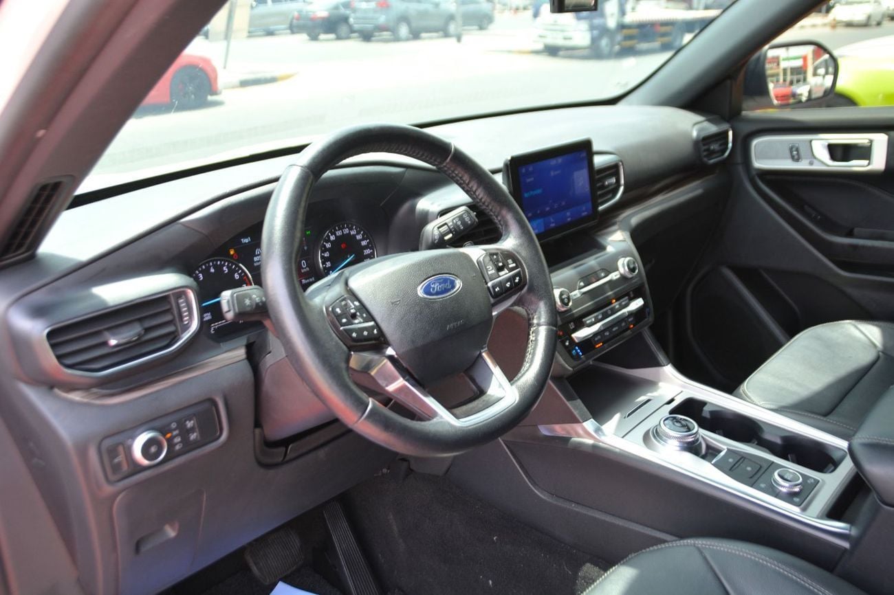 Ford Explorer LIMITED Active 200A 2.3L 4WD