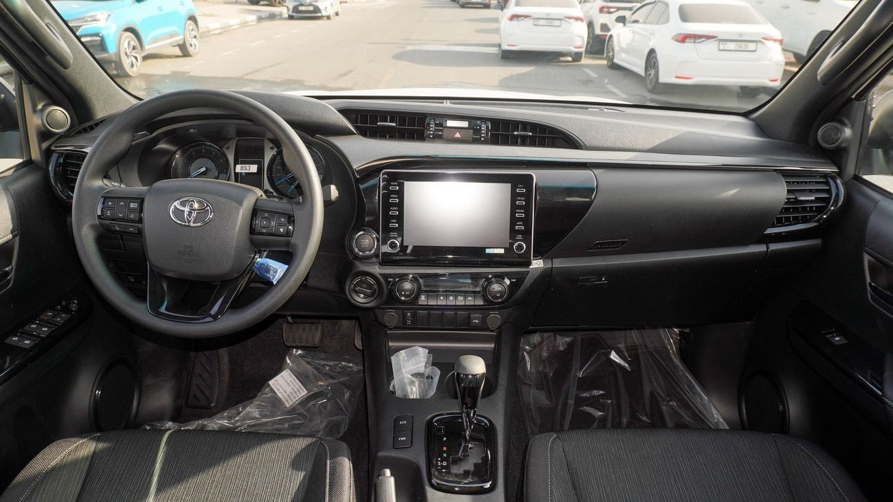 تويوتا هيلوكس HILUX Adventure 4.0L PETROL V6 MY25