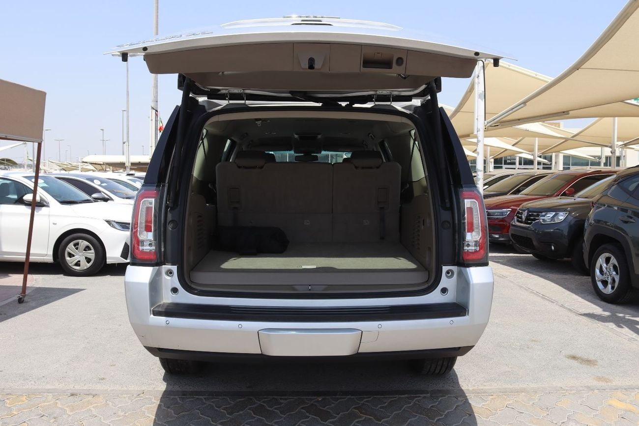 جي أم سي يوكون XL جى أم سى يوكون XL- خليجى - 2020 - بدون حوادث - بمحرك 5.3 - عدد8سلندر-7مقاعد -بحاله ممتازه