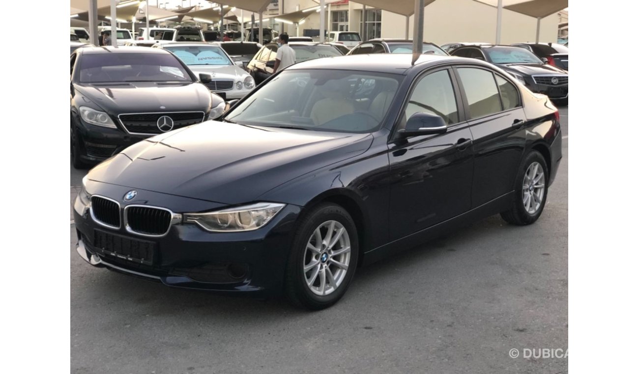BMW 316i Bmw 316 model 2014 GCC car prefect condition full option low mileage one owner full service