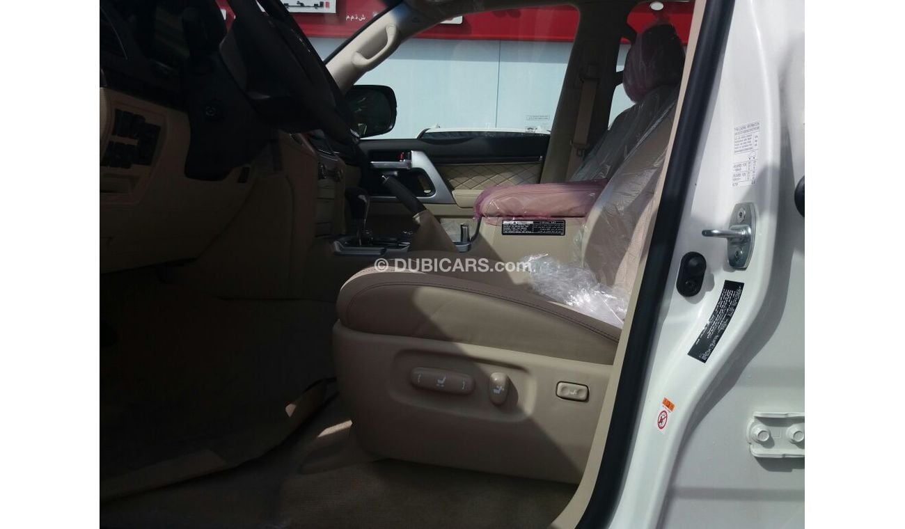 Toyota Land Cruiser VXS WHITE EDITION V8 5.7
