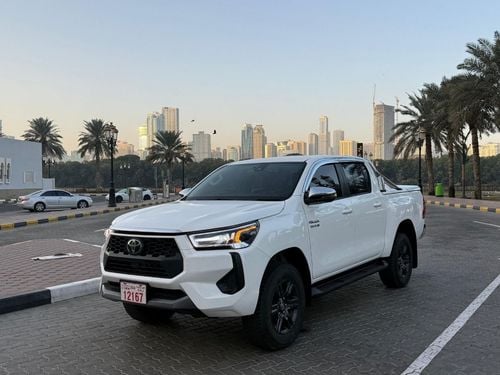 Toyota Hilux SGLX SR5 Right Hand Drive