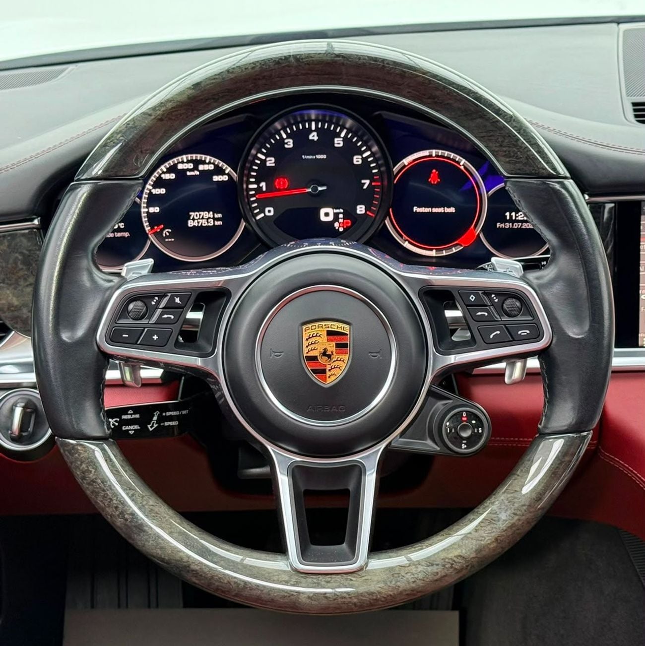 Porsche Panamera 4 SPORT TURISMO 2018 Porsche Panamera 4 Turismo, Full Porsche Service History, Sport Chrono Package, GCC