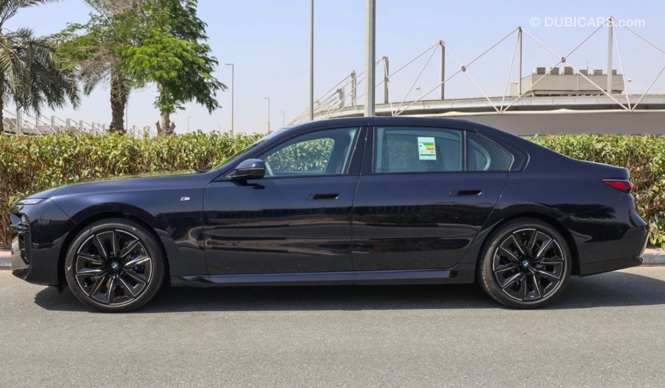 بي أم دبليو 740 i M Sedan 3.0L , 2023 GCC , 0Km , (ONLY FOR EXPORT)