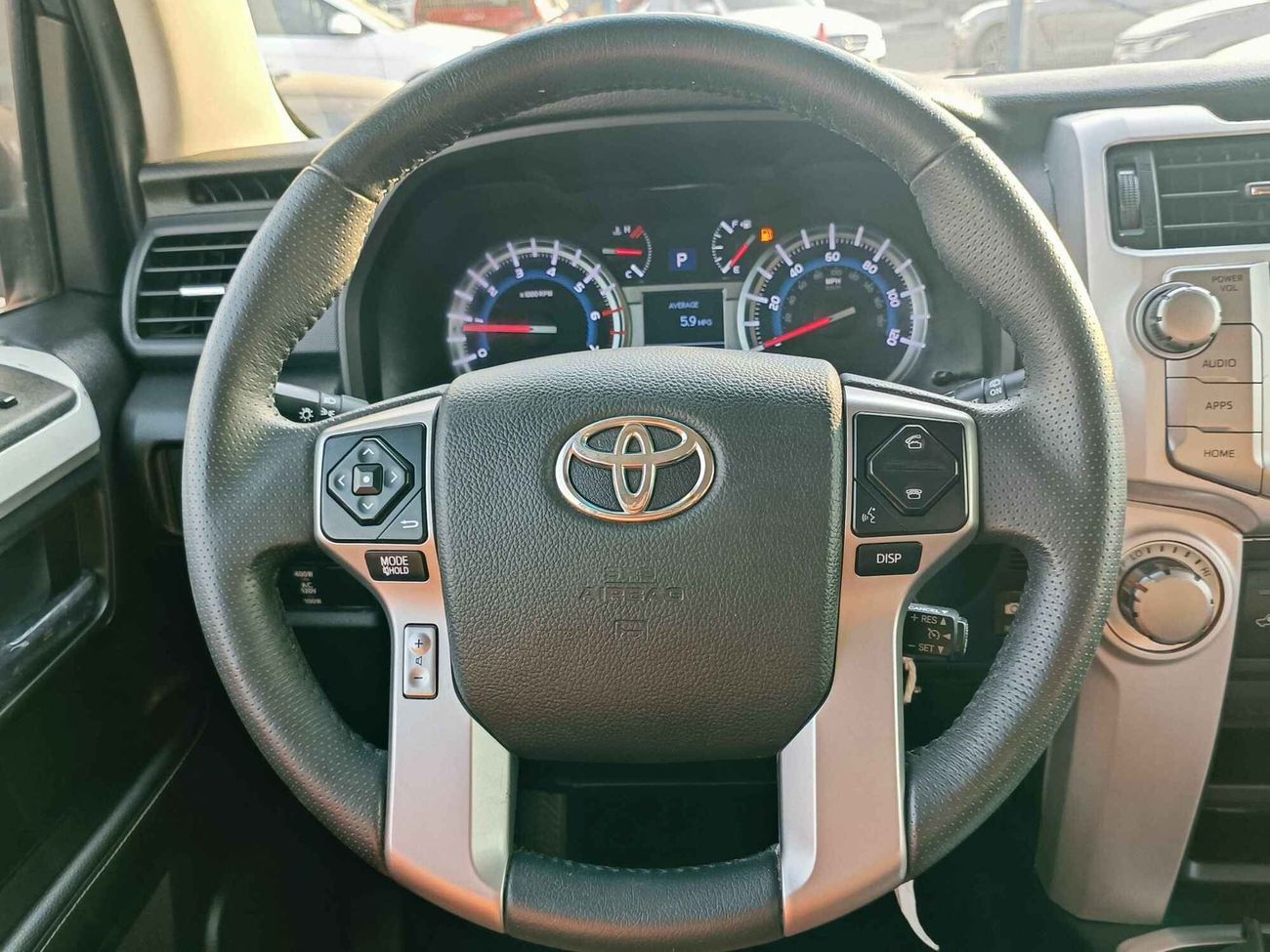 Toyota 4Runner SR5 PREMIUM/ 4WD/ ELECTRIC/ LEATHER SEATS/ DVD REAR CAMERA/ V6 / LOT#91105