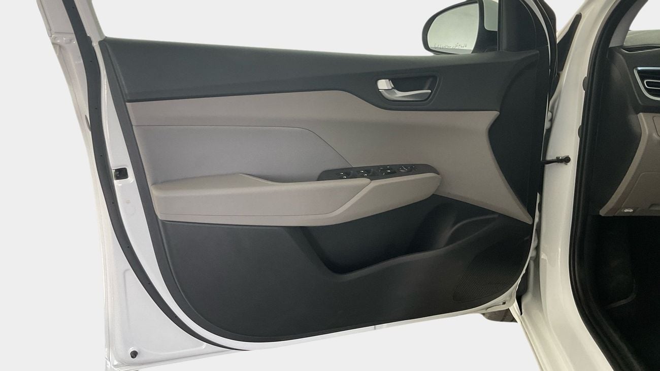 Hyundai Accent Smart / GL | Guaranteed Warranty | 0 Down Payment