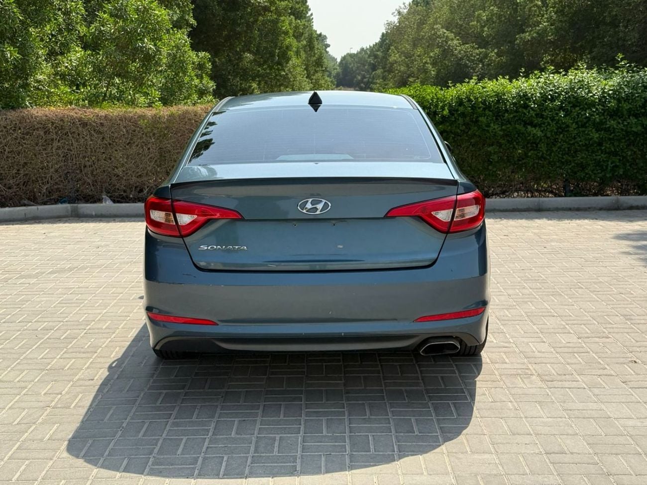 Hyundai Sonata GL 2.4L