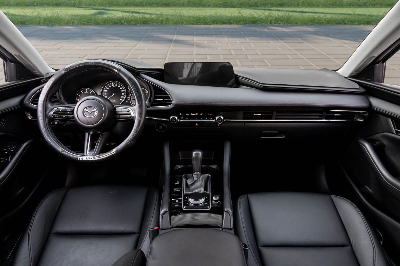 مازدا 3 Evolve 3 Evolve | 1,175 P.M | 0% Downpayment | Mazda Service History!