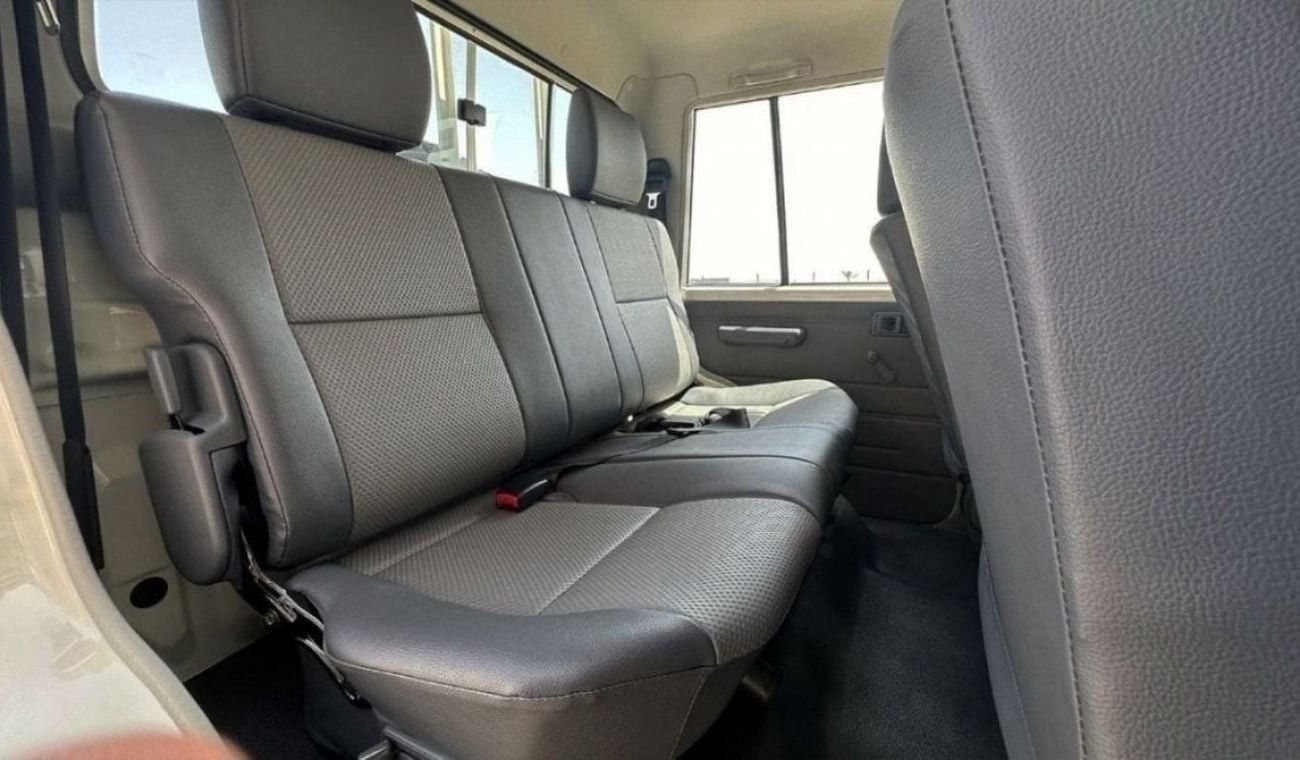تويوتا لاند كروزر بيك آب Toyota Land Cruiser Pickup LC79 DC 4.2L Diesel 2025