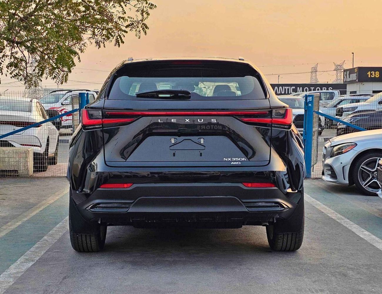 لكزس NX350h HEV HYBRID LUXURY / 2.5L V4 AWD / RADAR / PANORAMIC ROOF / (CODE # NXP3HEV)