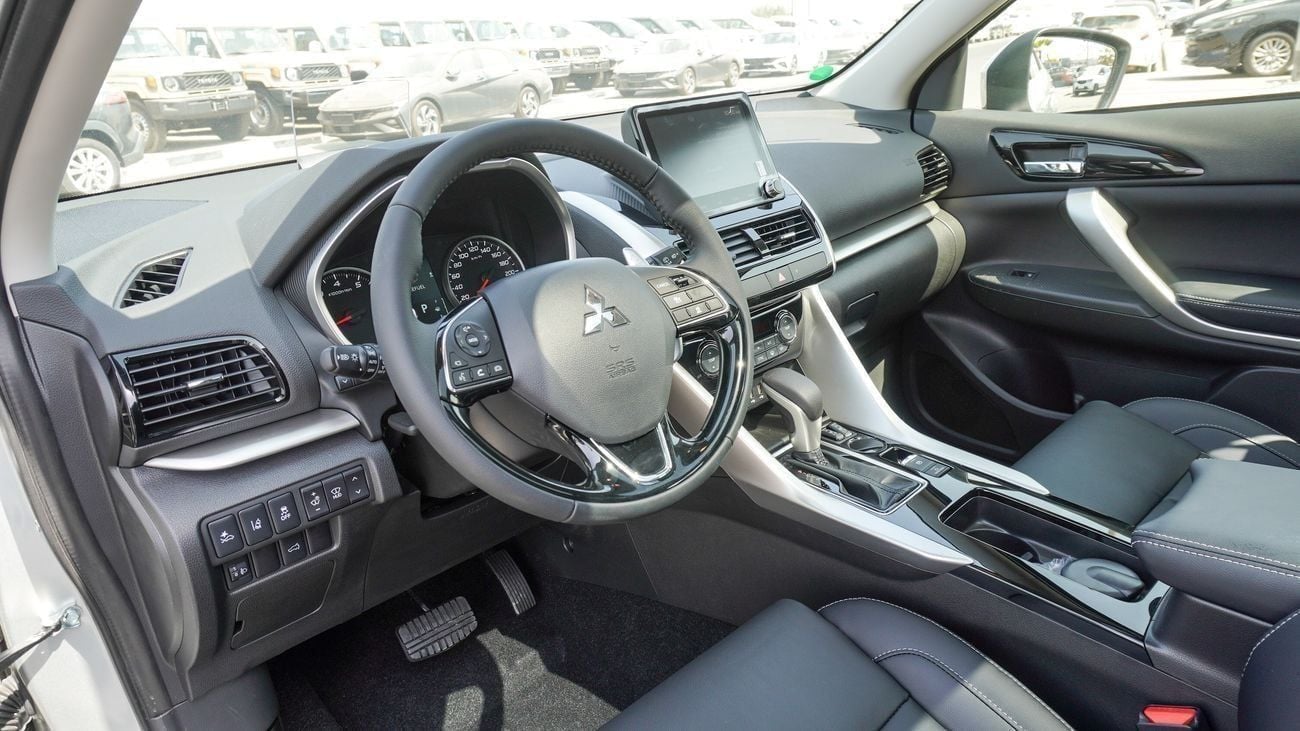 ميتسوبيشي إكلبس كروس Brand New Mitsubishi Eclipse Cross HighLine 2026 Export 1.5L 2WD Petrol|Silver/Black|ECLIPSECROSS-GL