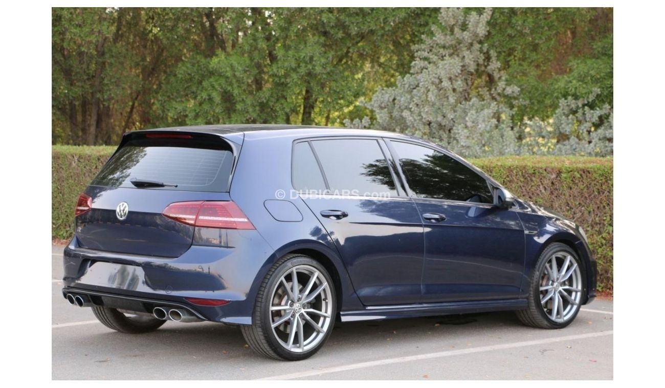 Volkswagen Golf VOLKSWAGEN GOLF R 2016 GCC full option perfect condition