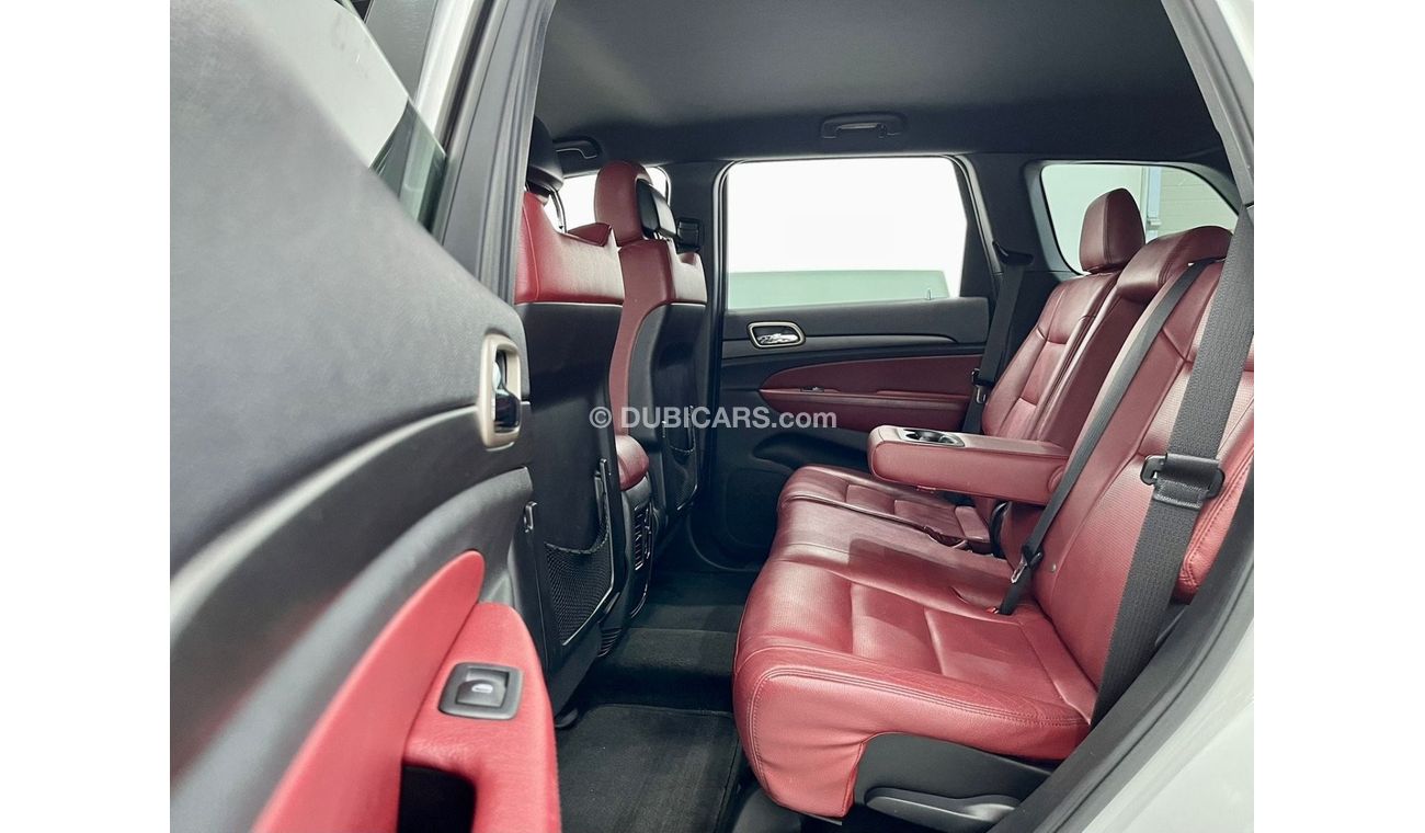 Jeep Grand Cherokee 2015 Jeep Grand Cherokee Laredo, Full Jeep Service History, Low Kms, GCC Specs