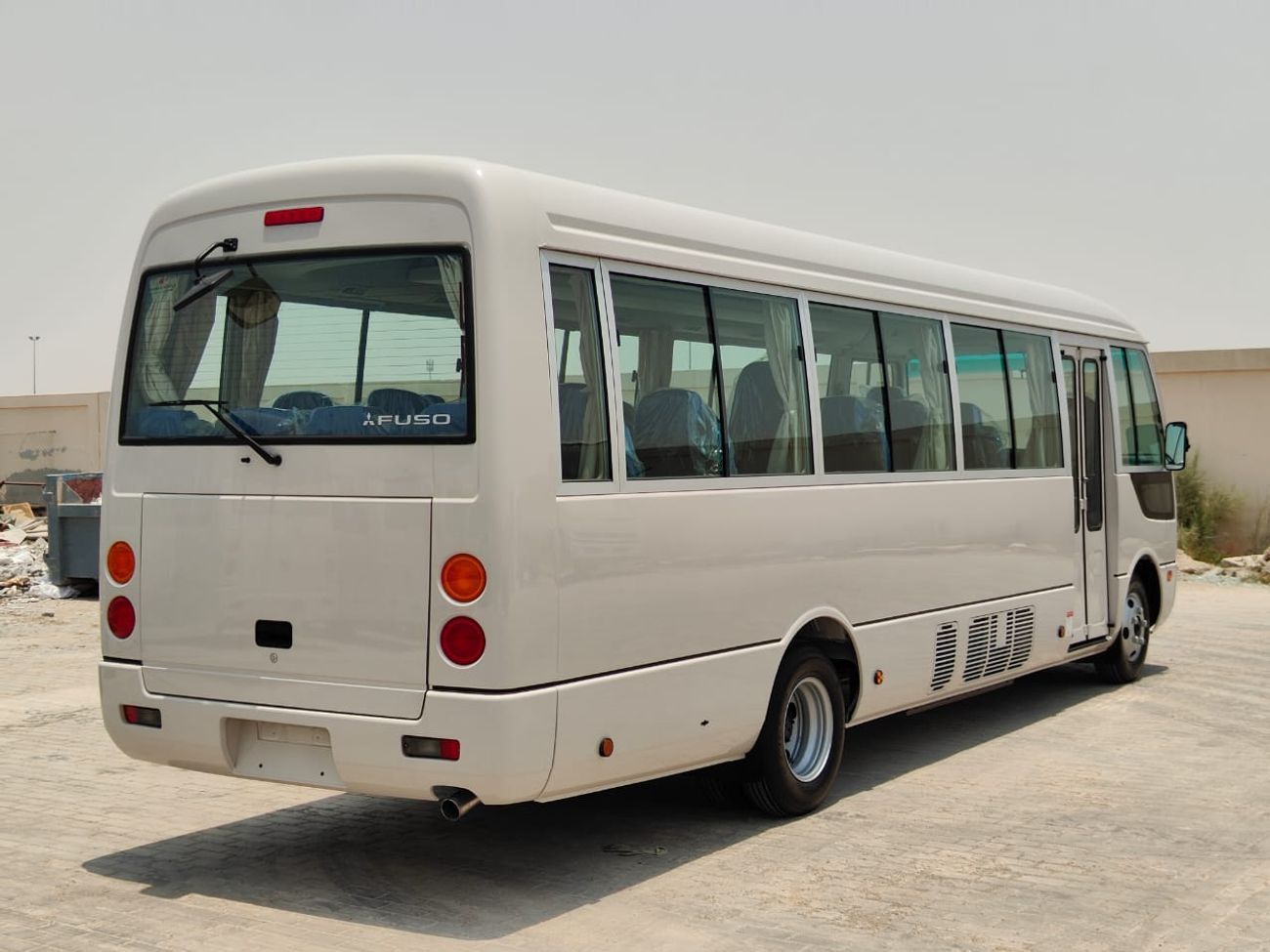 Mitsubishi Rosa 2024 Mitsubishi Rosa 26-Seater (3-Point Seatbelts) 4.9L 4-Cyl Turbo Diesel Euro-4 M/T RWD For Export