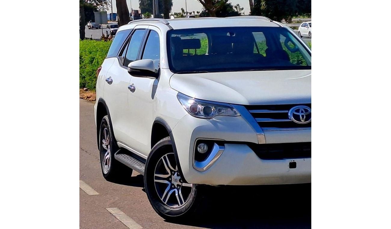 Toyota Fortuner TRD 2.7L 2019 2.7L GCC 4X4 (1170/-MONTHLY)
