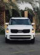 كيا تيلورايد The Kia Telluride is a popular 3-row, 7-8 seater midsize SUV, recognized for its luxurious, upscale 