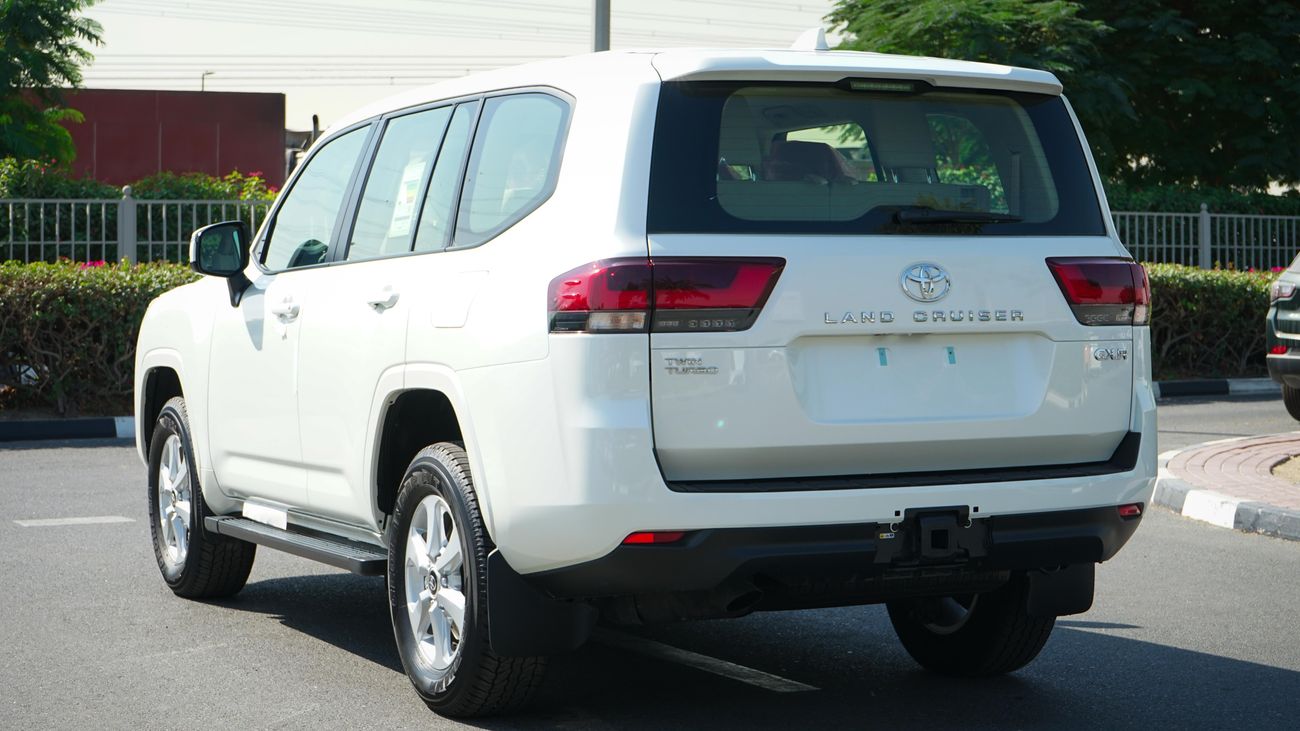 Toyota Land Cruiser GXR 3.5 L V6