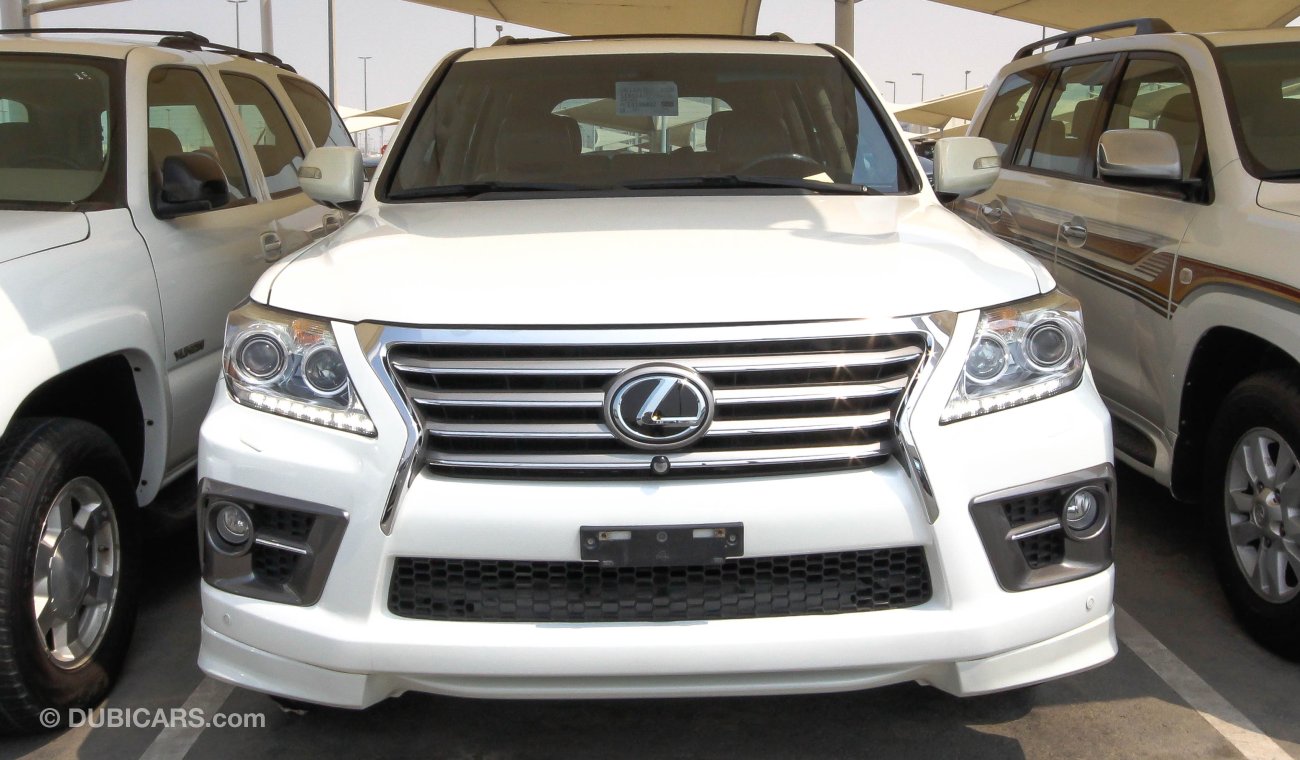 Lexus LX570