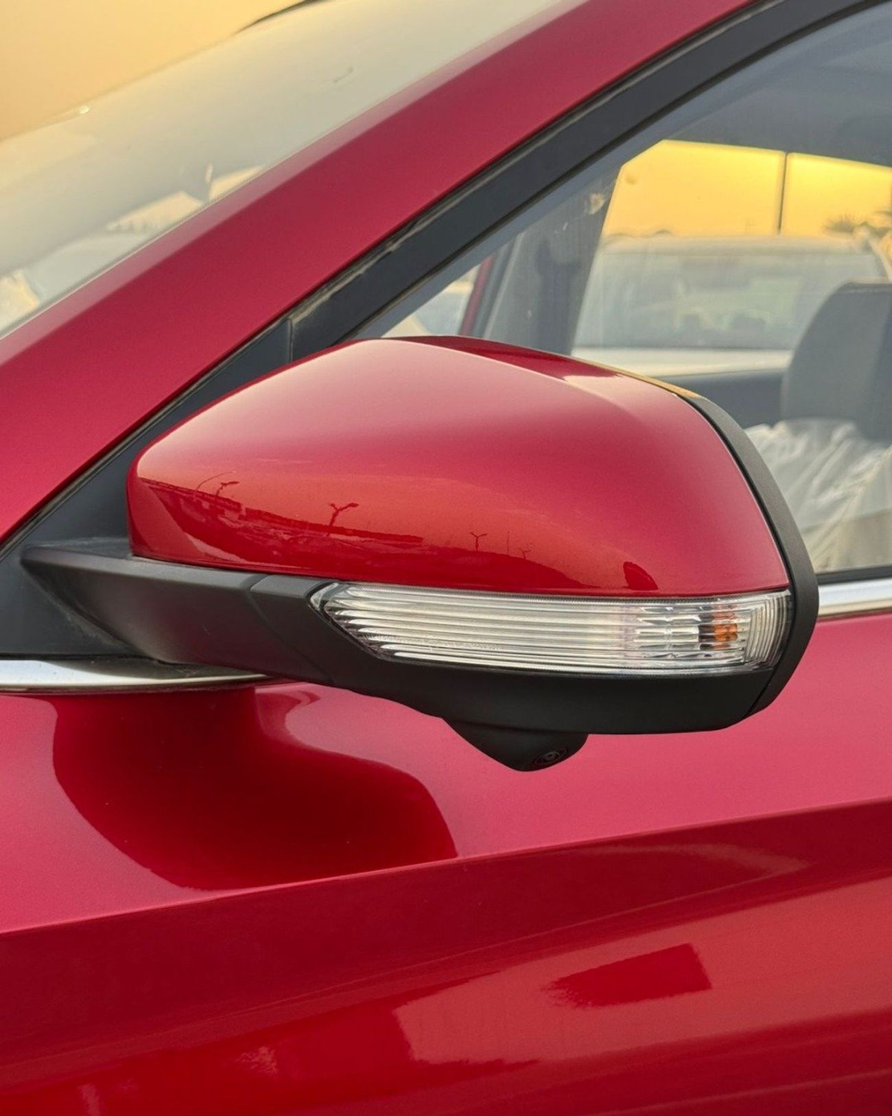 MG ZS MG ZS 1.5L (LUXURY) - 2025 MODEL RED COLOR