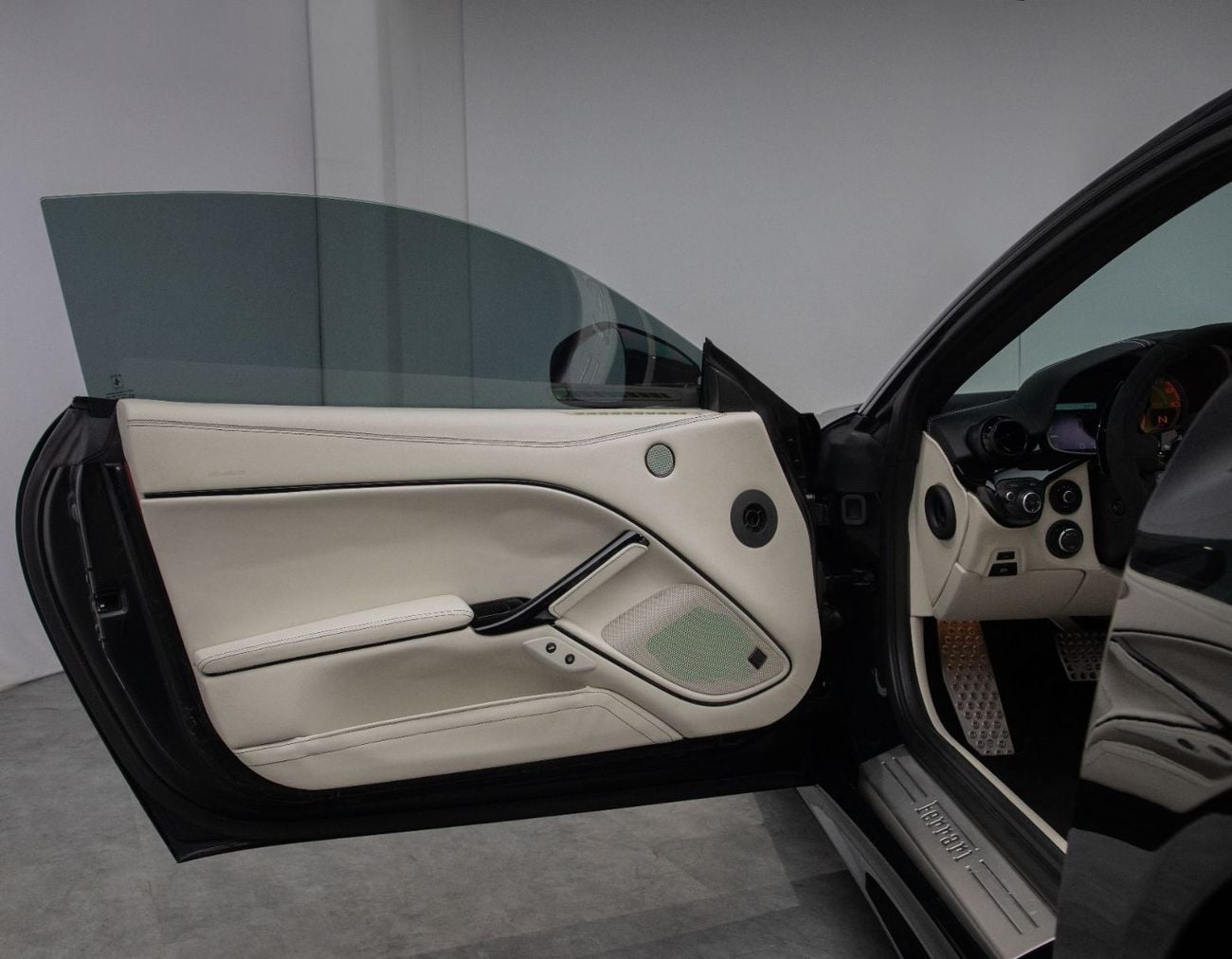فيراري F12 برلينيتا