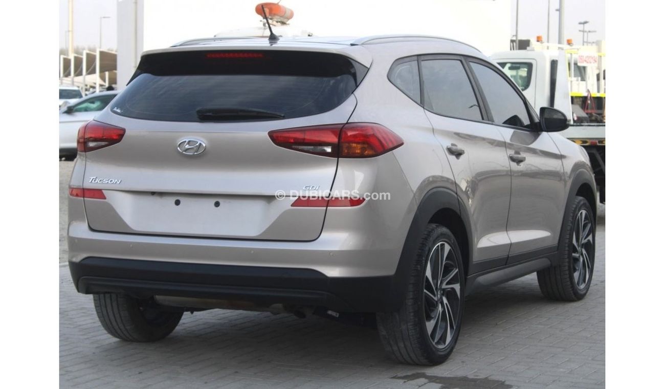 Hyundai Tucson HYUNDAI TUCSON 2019 GOLD GCC 1.6 EXCELLENT CONDITION WITHOUT ACCIDENT