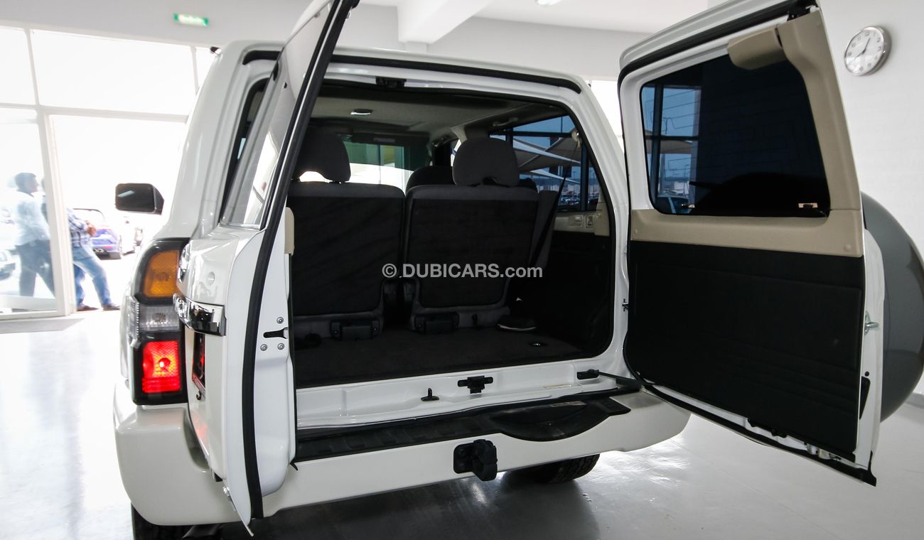 نيسان باترول سفاري