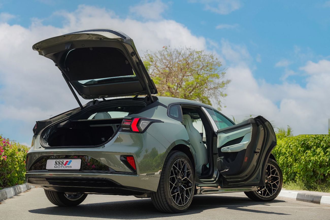 زيكر 001 2025 ZEEKR 001 Single-Motors100 kw/h Long Rang RWD Green 0Km