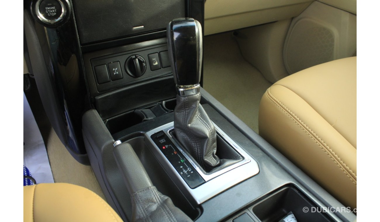 تويوتا برادو 4.0L V6 Petrol / DVD Camera / Rear A/C / Leather Seats ( LOT # 960)