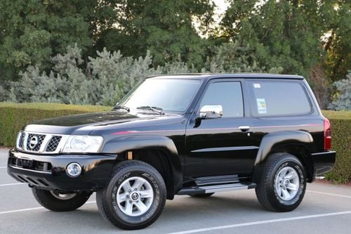 نيسان باترول سفاري نيسان باترول سفارى 2023 جير عادى باب واحد فل ابشن صبغ وكاله تشييكات وكاله تحت الضمان بحاله ممتازه