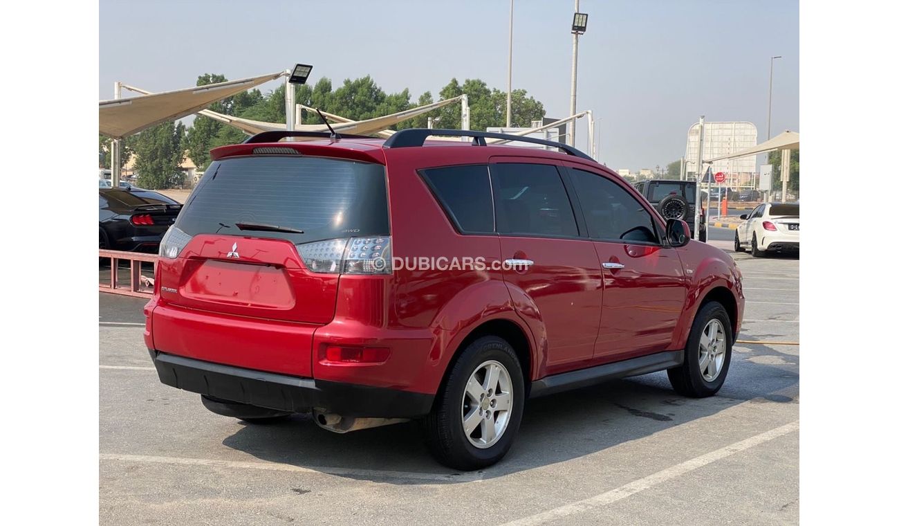 Mitsubishi Outlander GLS MITSUBISHI OUTLANDER GCC 2012 4WD