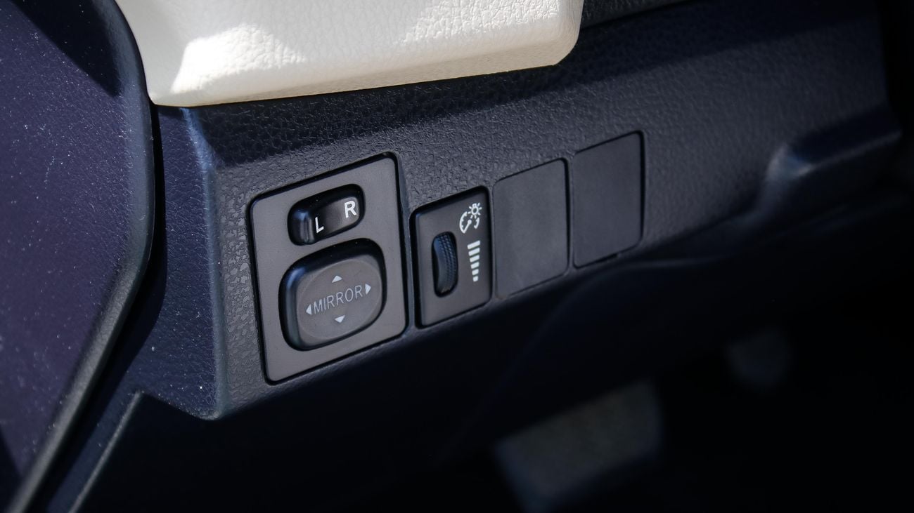 تويوتا كورولا LE Eco