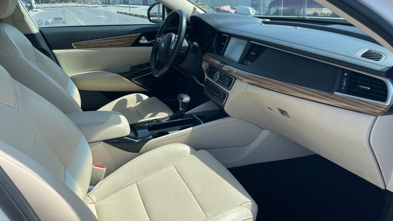 Kia Cadenza MPI Top 3.3L