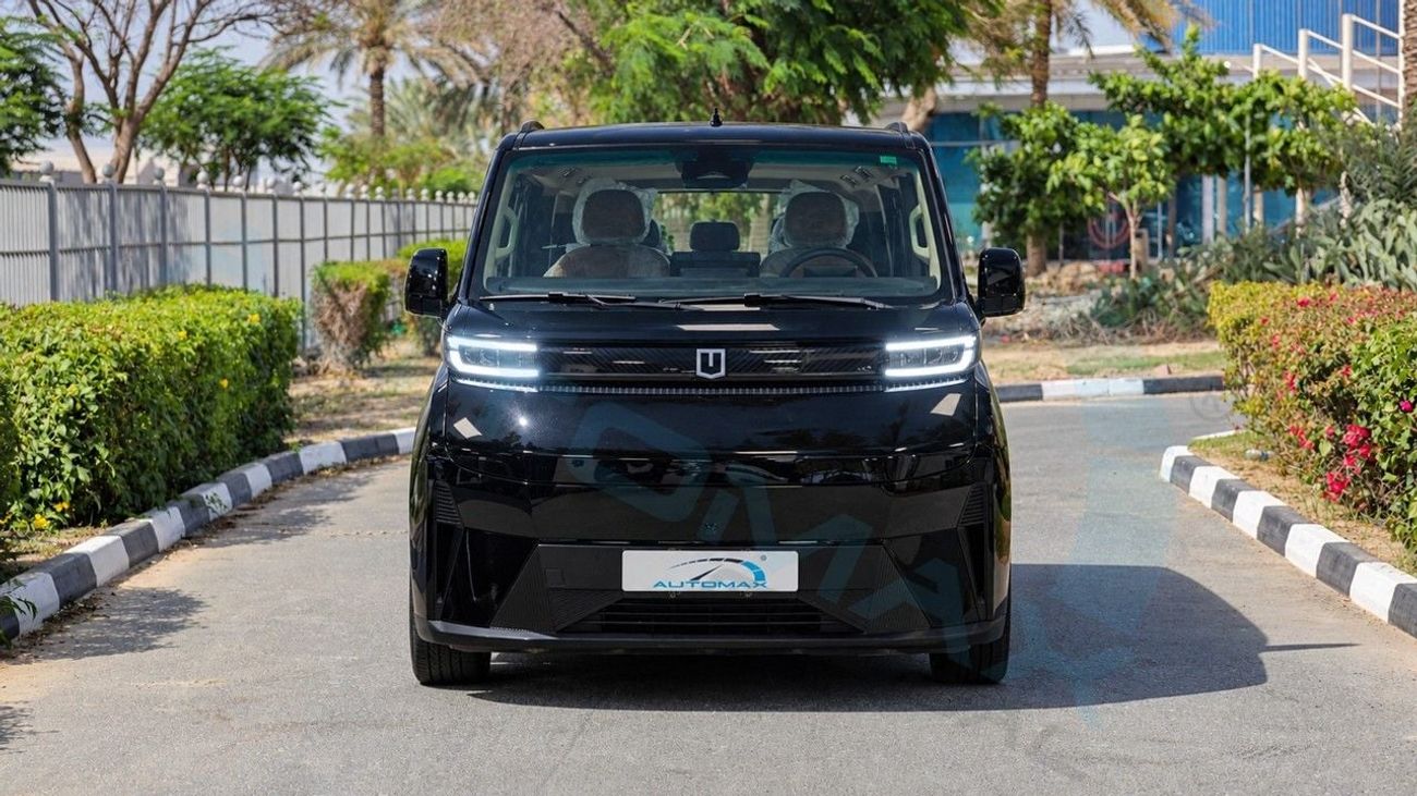 فاريزون Super Van L1 H1 2026 SV Passenger EV FWD GCC 0Km With 5 years or 400,000km on battery  4 years or 200,000km on vehic