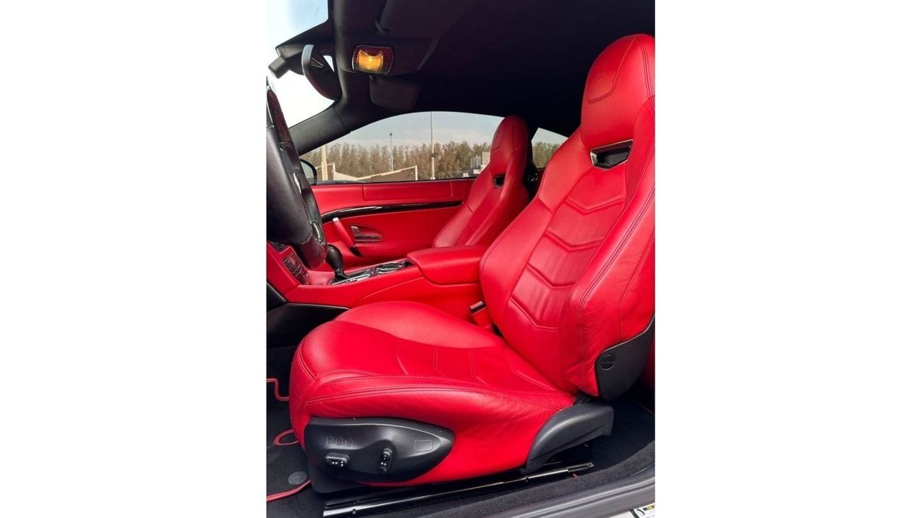 Maserati Granturismo MASERATI GRANDTURISMO SPORT GCC 2014 V8 full option