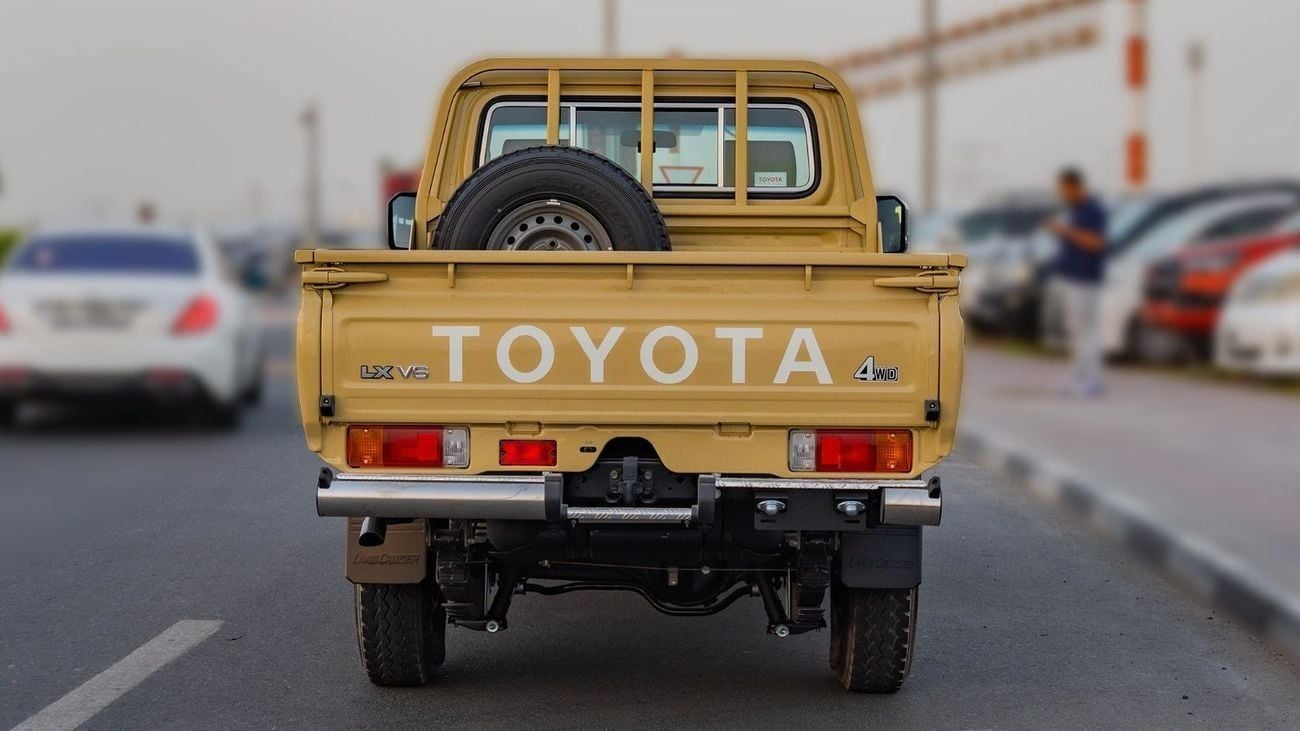 Toyota Land Cruiser Pick Up 2025 Toyota Land Cruiser LC 79 4.0L AT Petrol (Beige) Basic