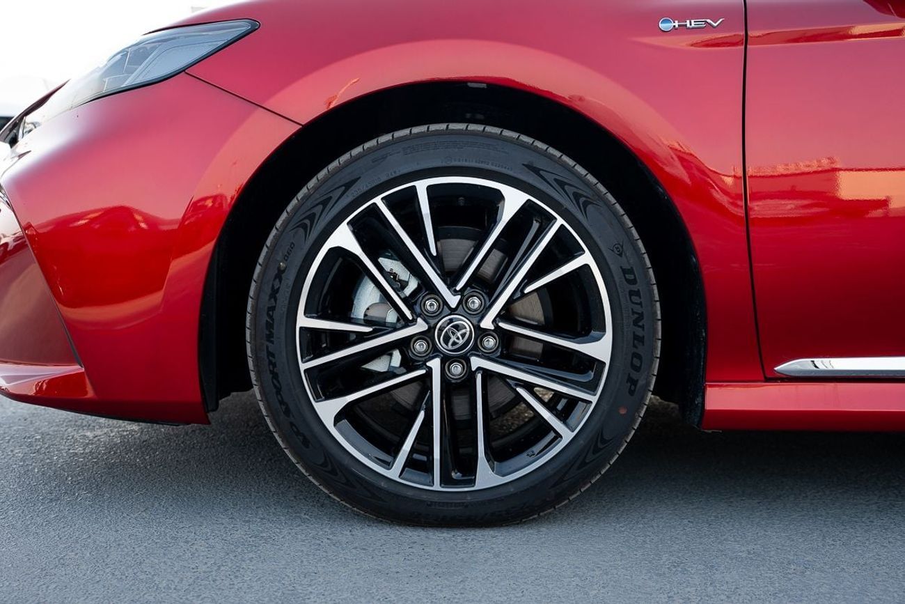 تويوتا كامري Lumiere Hybrid 2.5L Petrol Automatic Transmission 2025