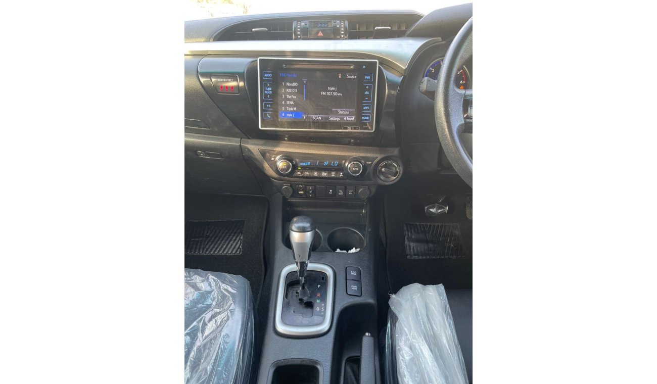 Toyota Hilux Toyota Hilux Diesel engine model 2019 full option for sale from Humera motor car very clean and good