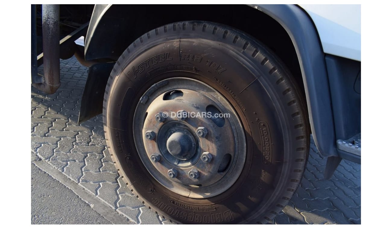 Isuzu FVR Isuzu FTI Pick up 10 ton, model:2015.Excellent condition